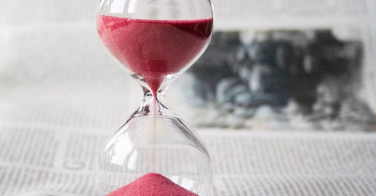 Times - Clear Glass with Red Sand Grainer